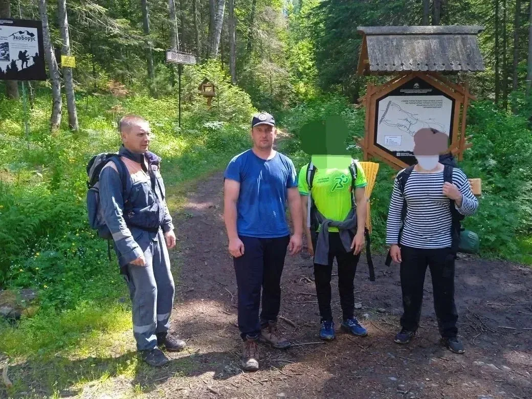 Спасатели нашли пропавших туристов в Шушенском округе ⚡️

В окрестностях горы Борус были успешно зав