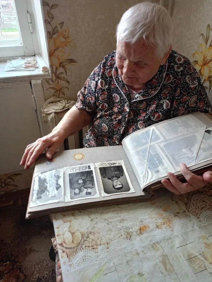 📣📣📣В рамках технологии "Терапия воспоминаний" получатель социальных услуг Петрова Ма...