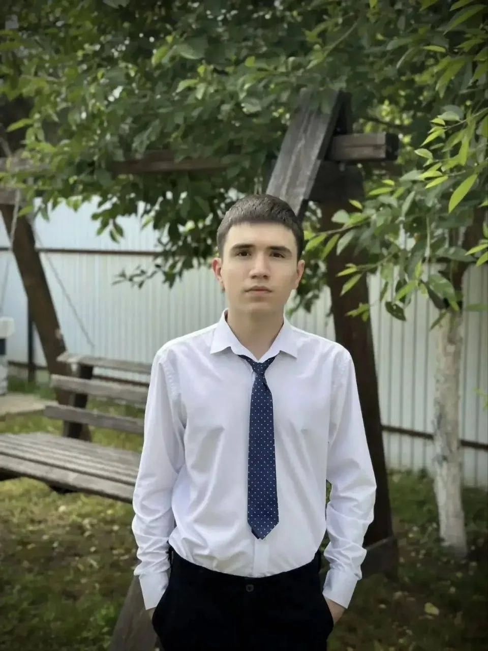 🎓✨Первые стобалльники ЕГЭ

В городе поздравили первых выпускников, набравших 100 баллов на ЕГЭ:
— Р