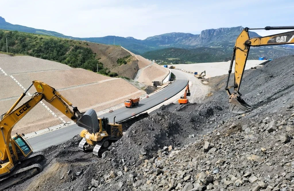 🏔 Дорога в обход города Алушта. Подготовка к открытию продолжается