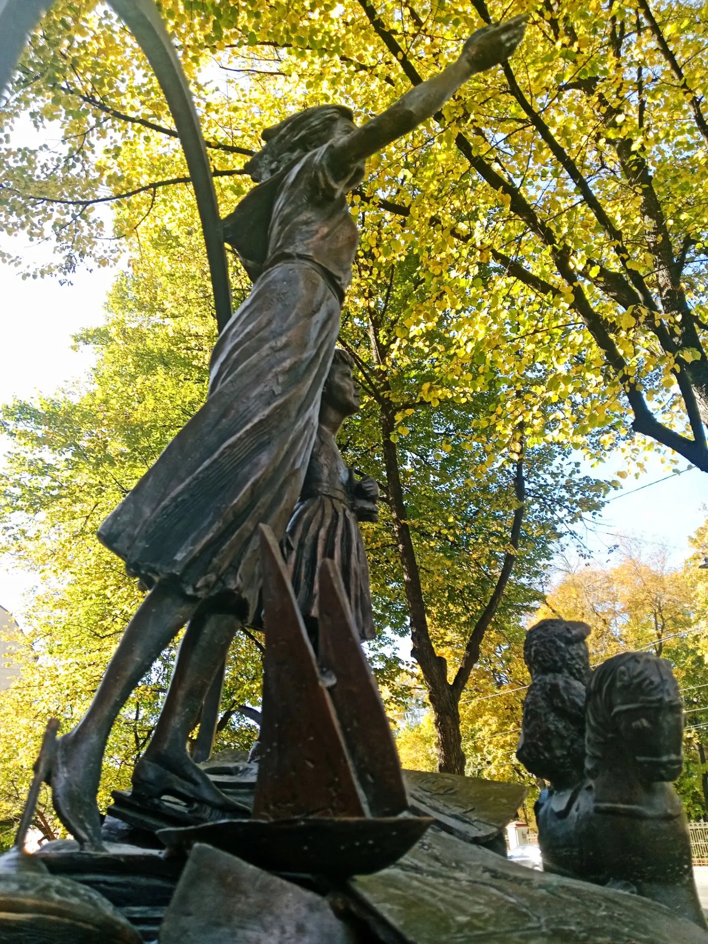 💛 Где посмотреть первый памятник Воспитателю в Петербурге: место, которое стоит посети...