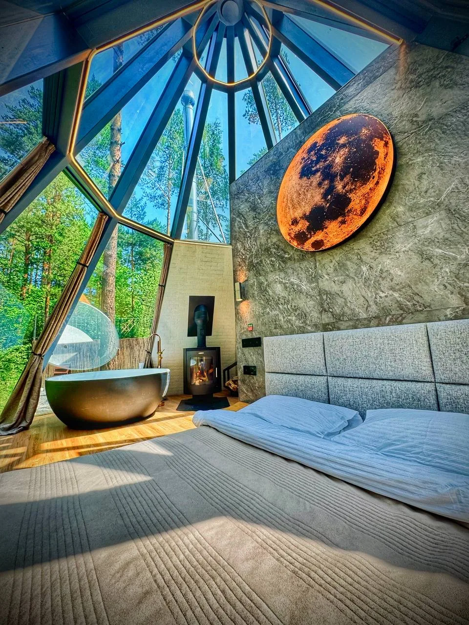 Добро пожаловать в GEOMETRIKA•lounge hotel — место отдыха в геометрическом стиле в окружении природы