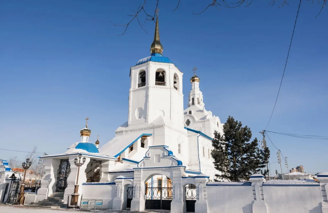 Дорогие друзья, от всей души поздравляю вас с Рождеством Христовым!  Пусть этот светлый праздник нап