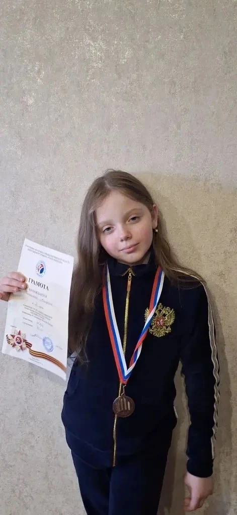 🏆 Не перестаём восхищаться юными дарованиями, которые везде успевают. Ученица 2а класс...