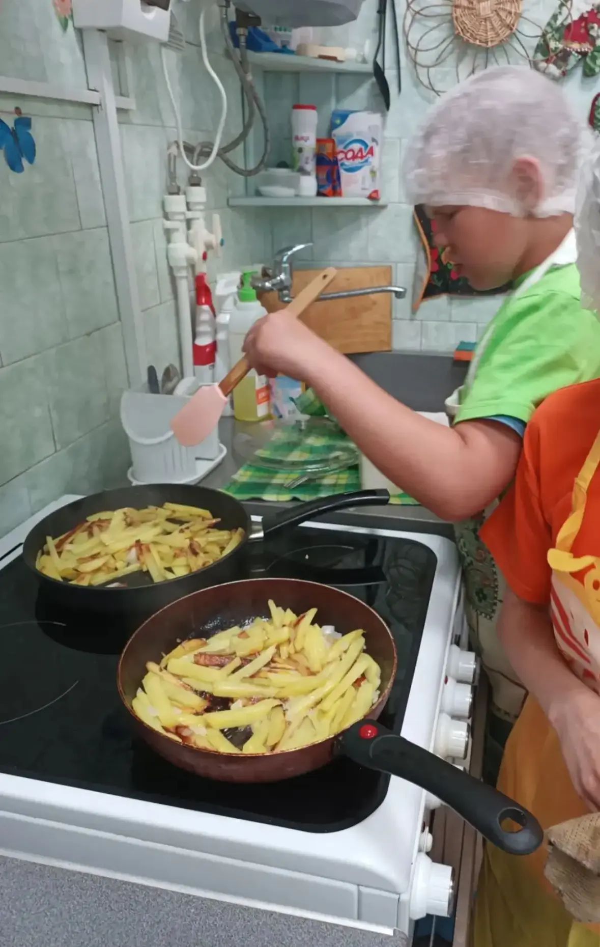 🥔 Картофельный поединок 
 
У нас стало по-настоящему жарко! На днях у нас состоялся самый необычный