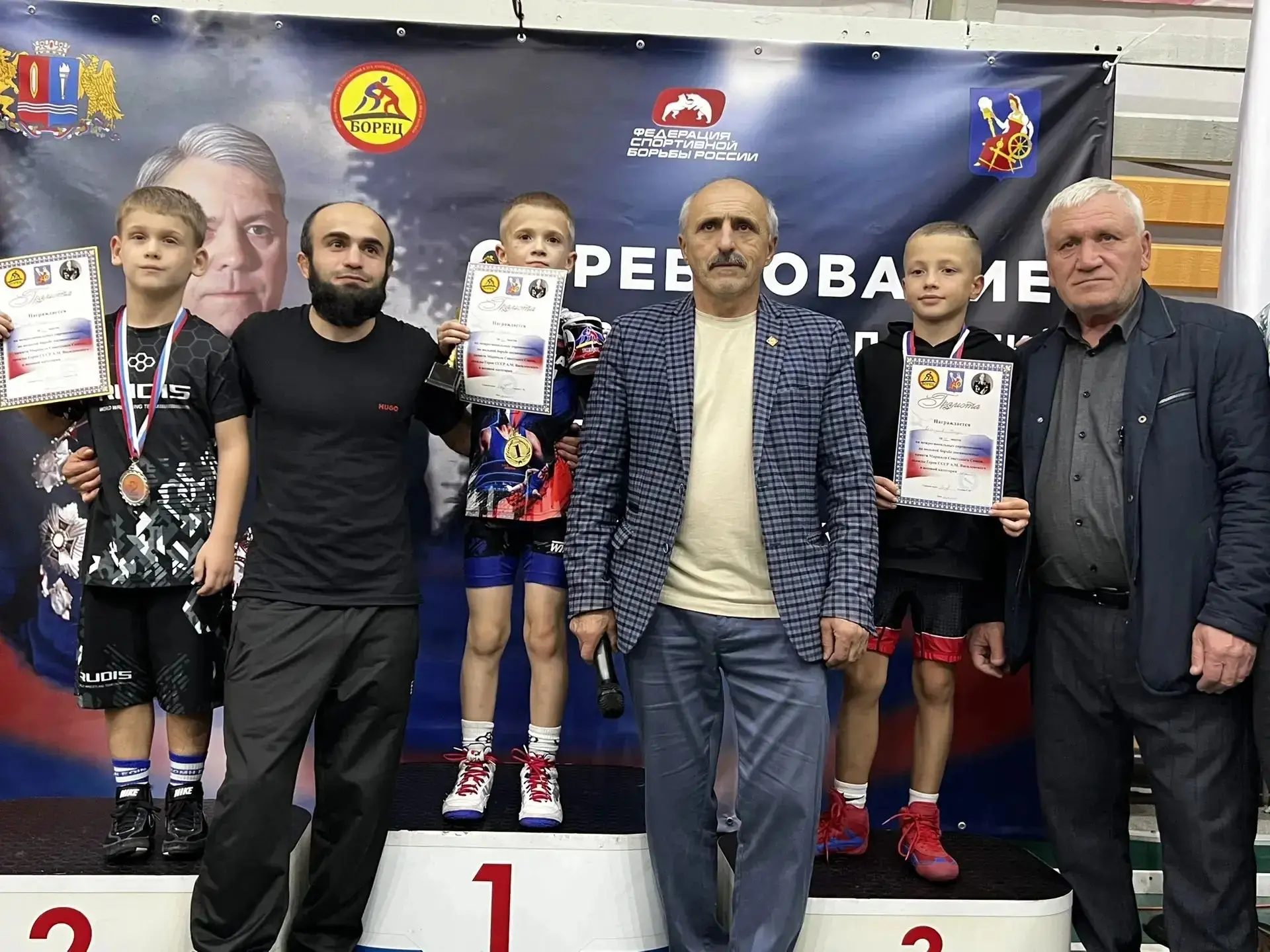 🏆 Поздравляем Тимура Хетагурова из 3 "В" класса с отличным результатом!