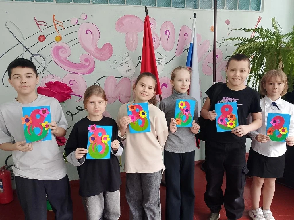🌸Весенняя мастерская: создаем открытку  к 8 марта🎨🌷
