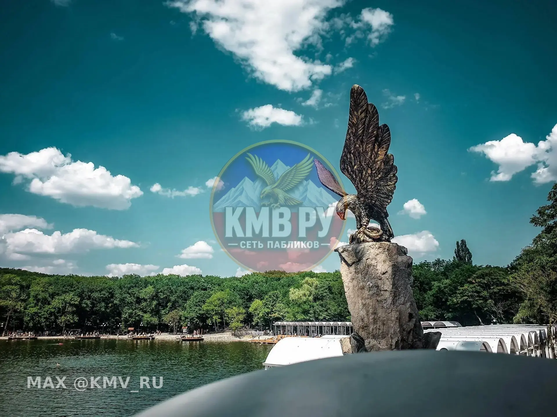 Озеро 30’Ка в Железноводске продолжает бить рекорды. С начала года здесь отдохнуло уже ...