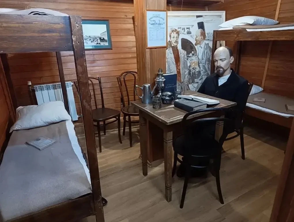 ⛴️ 7 апреля обучающиеся 1 «Б» класса совместно с классным руководителем и родителями посетили уникал