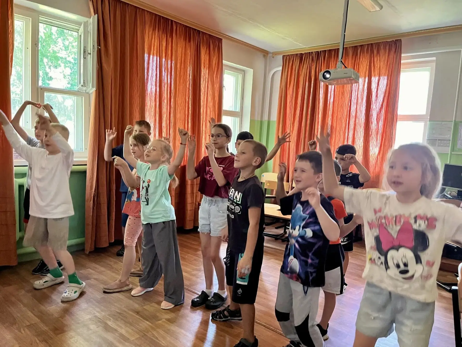 ✨Зажигательно-сказочная среда!

🌞Сегодня в Детском санатории царила атмосфера настоящего волшебства