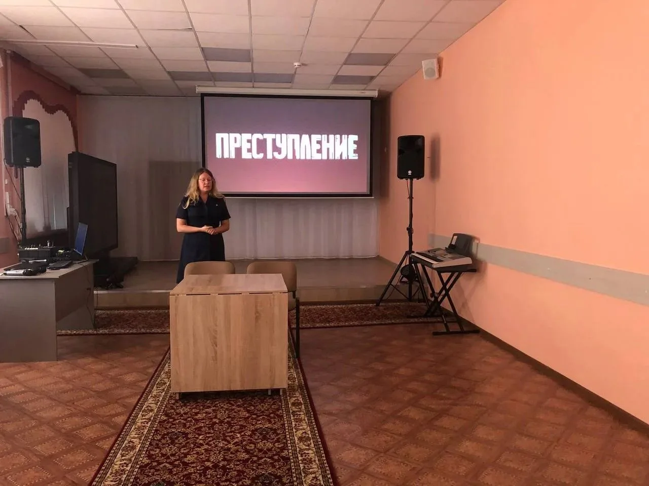Следователи провели профилактическую встречу с воспитанниками Свирьстройского ресурсног...