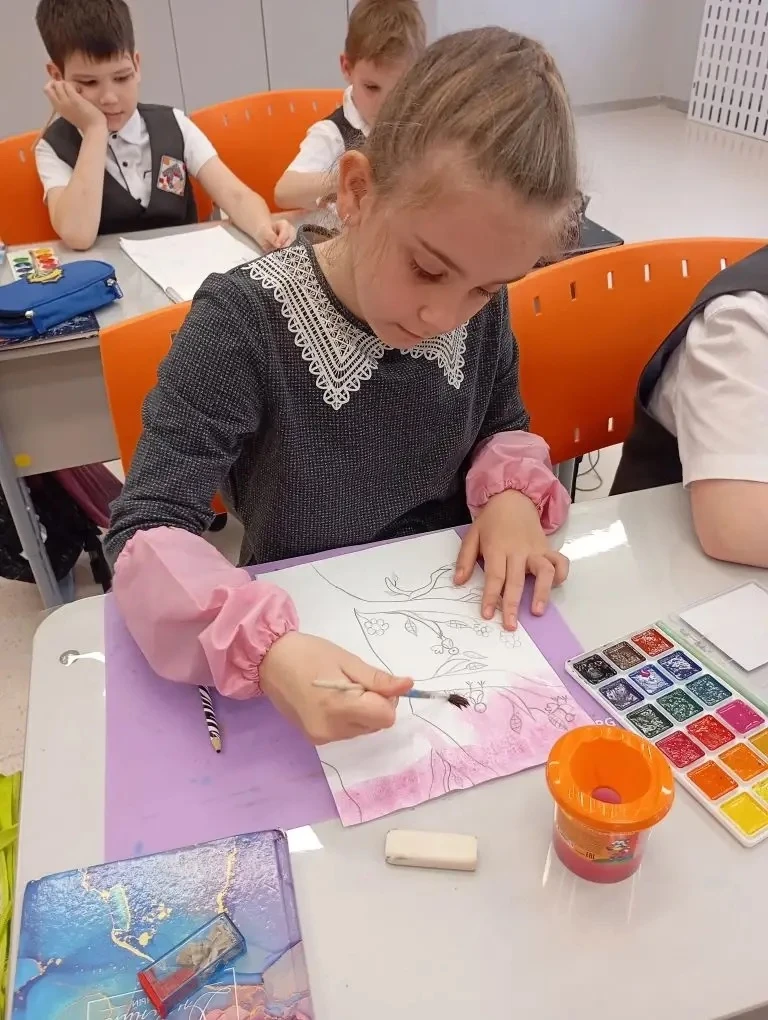 НЕДЕЛЯ ИЗОБРАЗИТЕЛЬНОГО ИСКУССТВА ❤️🎨  Любовь к изобразительному искусству у детей можно развить чер