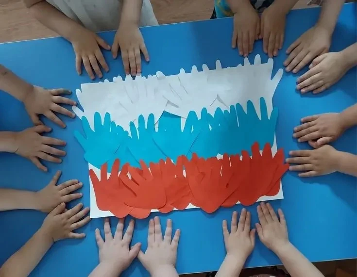 🇷🇺 С Днём России! 🇷🇺

Сегодня мы отмечаем день нашей великой страны — с её богатой историей, мно