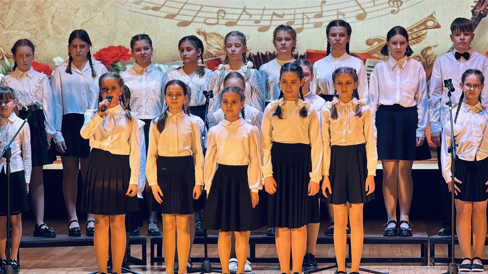 🎶 «Мы — дети твои, Россия!»