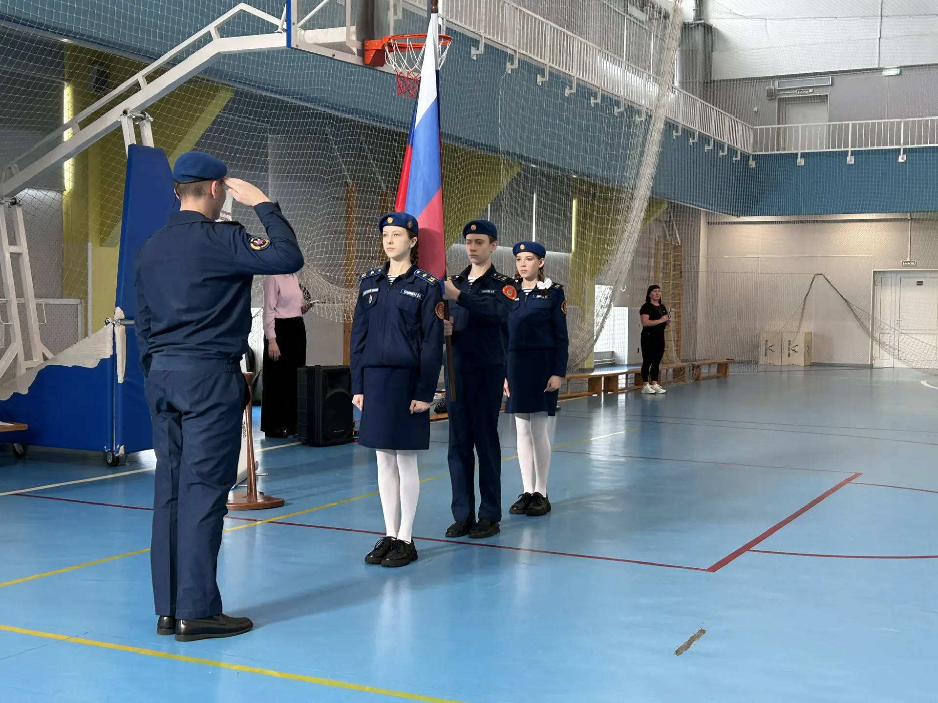 Сегодня в школе прошла «Зарница» для 8-9 классов! 🇷🇺💪  В этом году мы посвятили её месячнику патриот