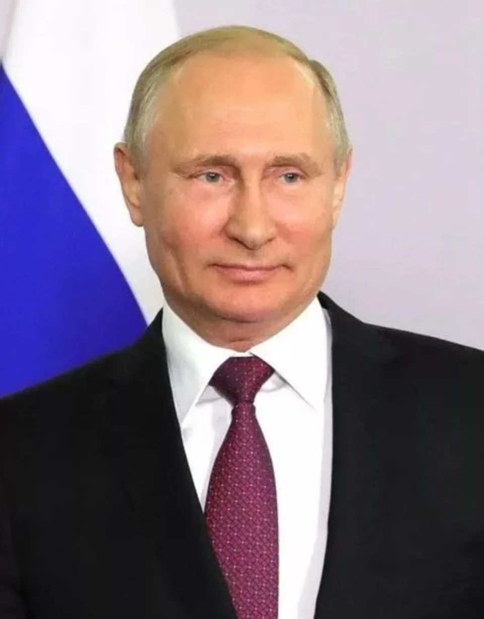 Сегодня день рождения у Президента России Владимира Владимировича Путина.
