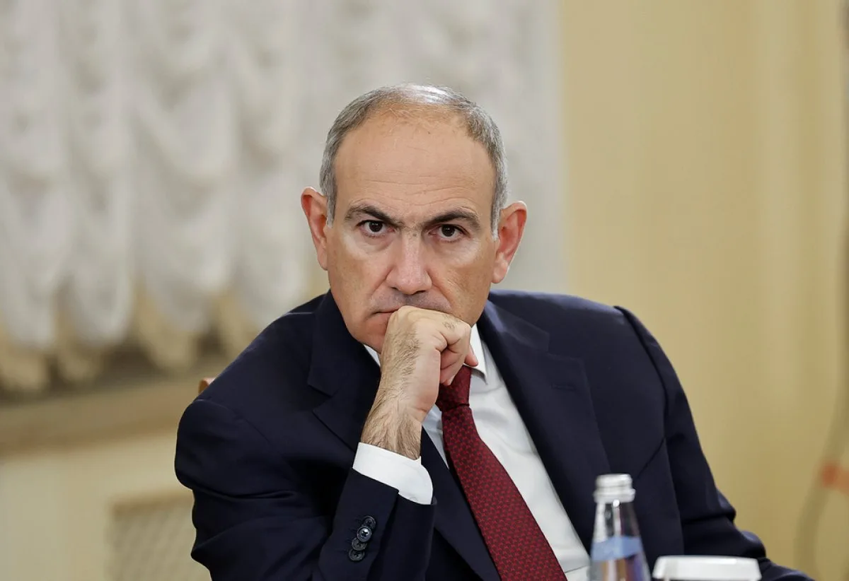 🇦🇲 «Вопрос закрыт»: Пашинян назвал флаги Карабаха в парламенте угрозой новой войны.