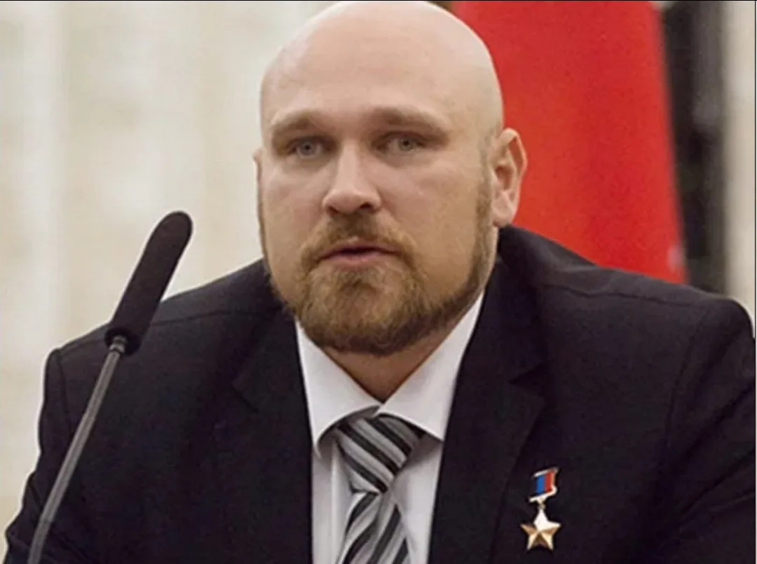 Совершено покушение на бывшего министра госбезопасности ДНР Андрея Пинчука.

Взрыв прогремел в его д