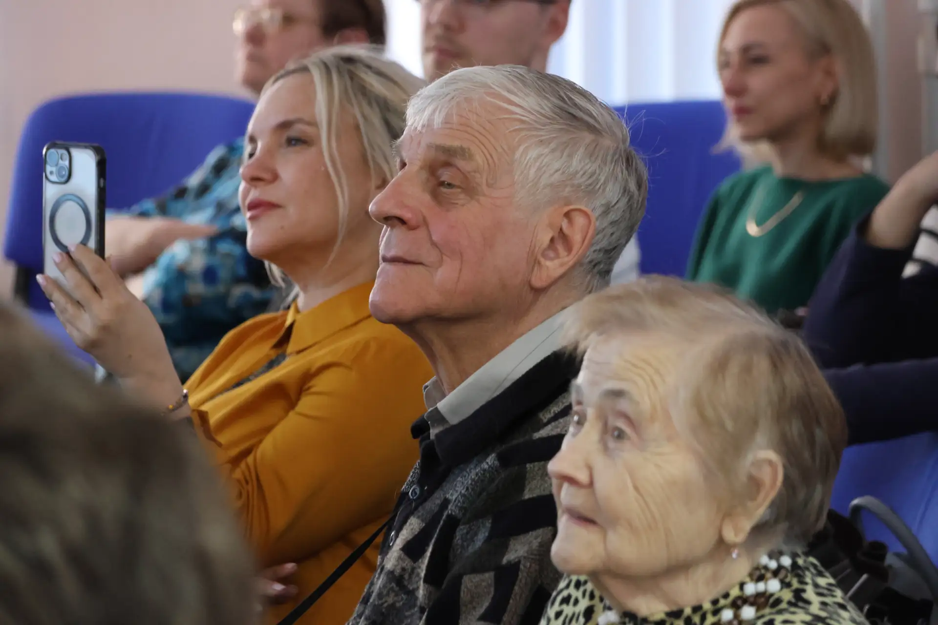 В Новомосковске провели городскую конференцию  В Центральной городской библиотеке прошла конференция