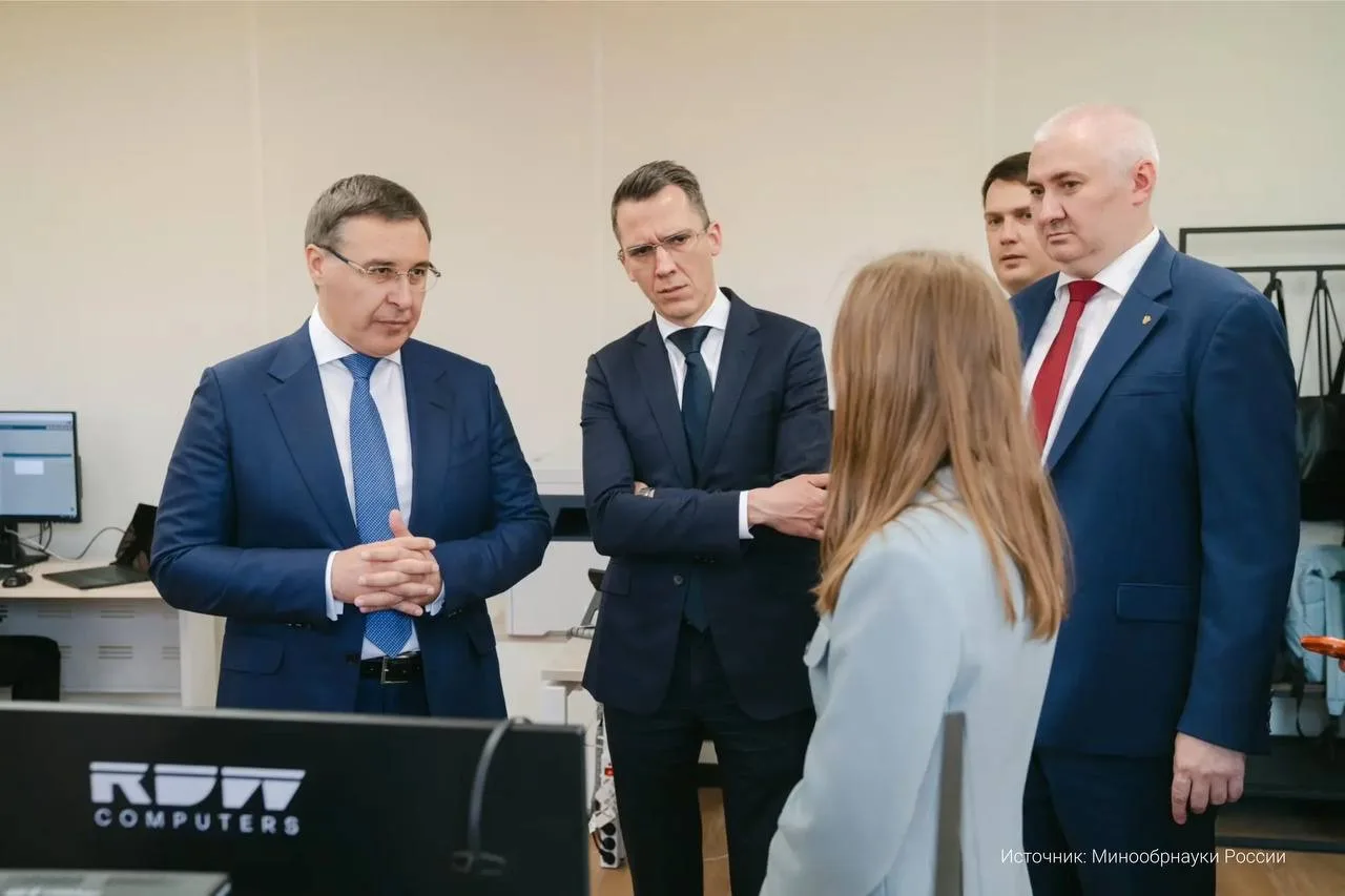 🚀Приёмная кампания: Единый контакт-центр вузов работает 24/7