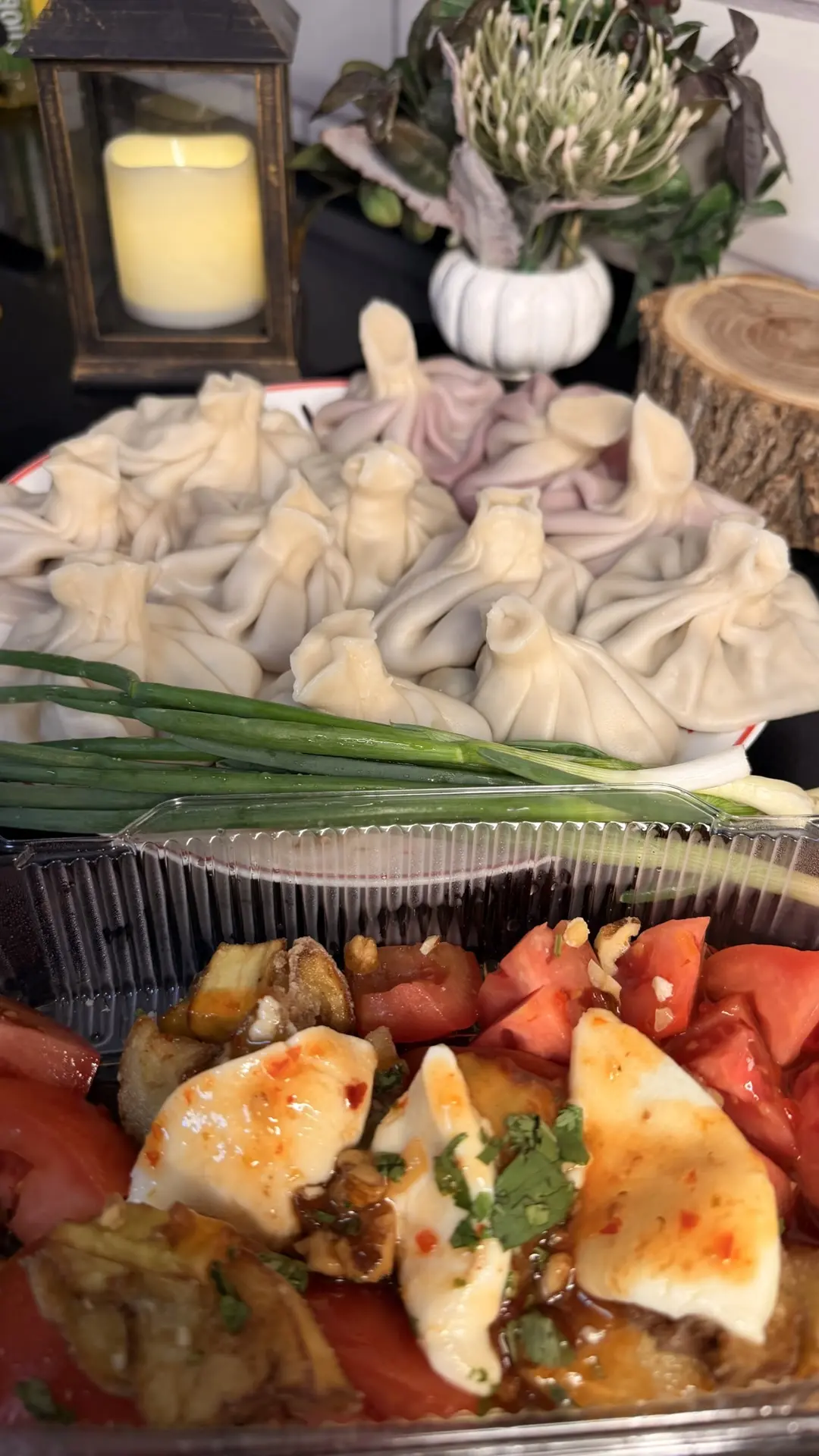 Вчера от души наелись вкусных Хинкали.  У Старик Хинкалыч было День Рождения и цены были намного ниж