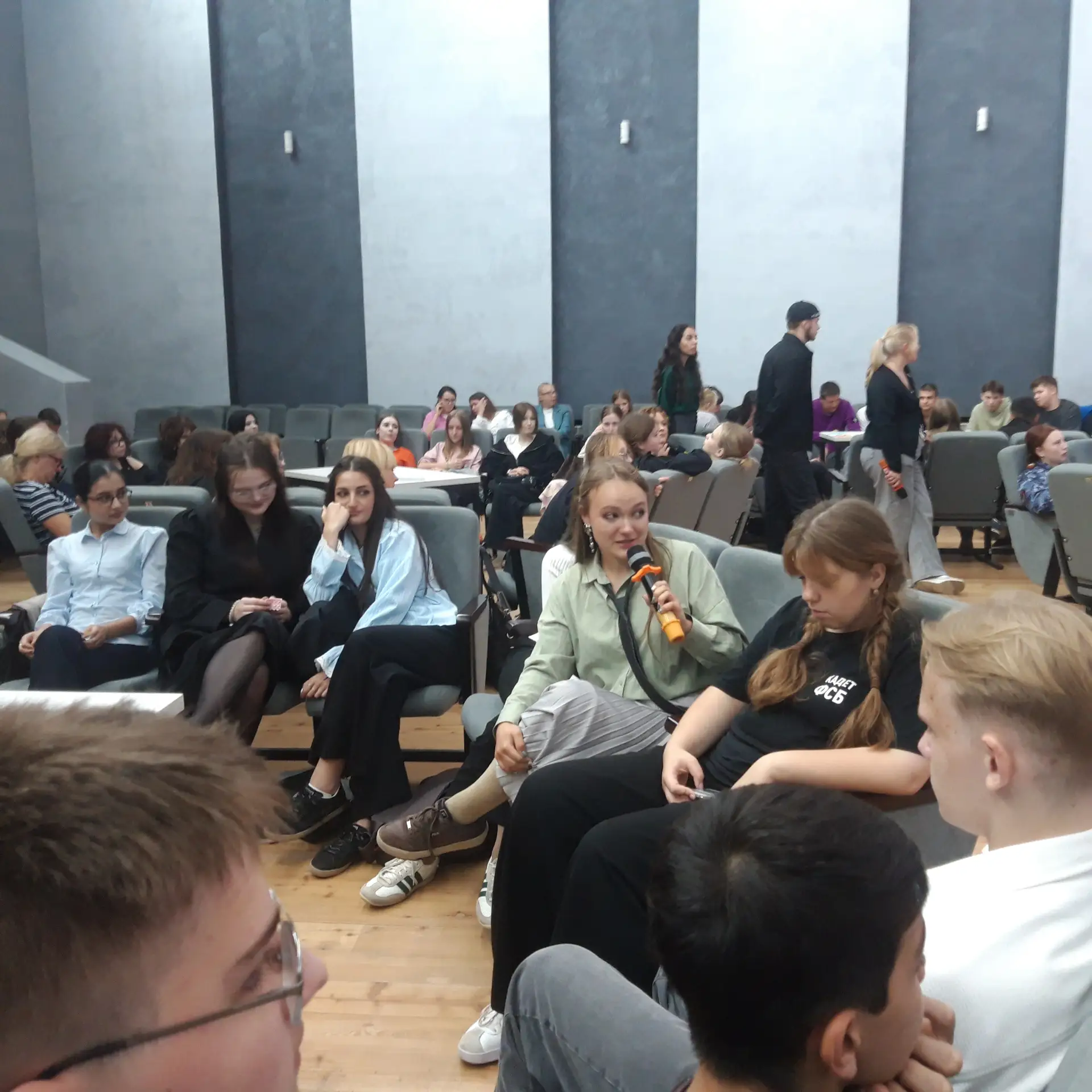«Не стать пешкой»: как наши десятиклассники учились противостоять манипуляции.