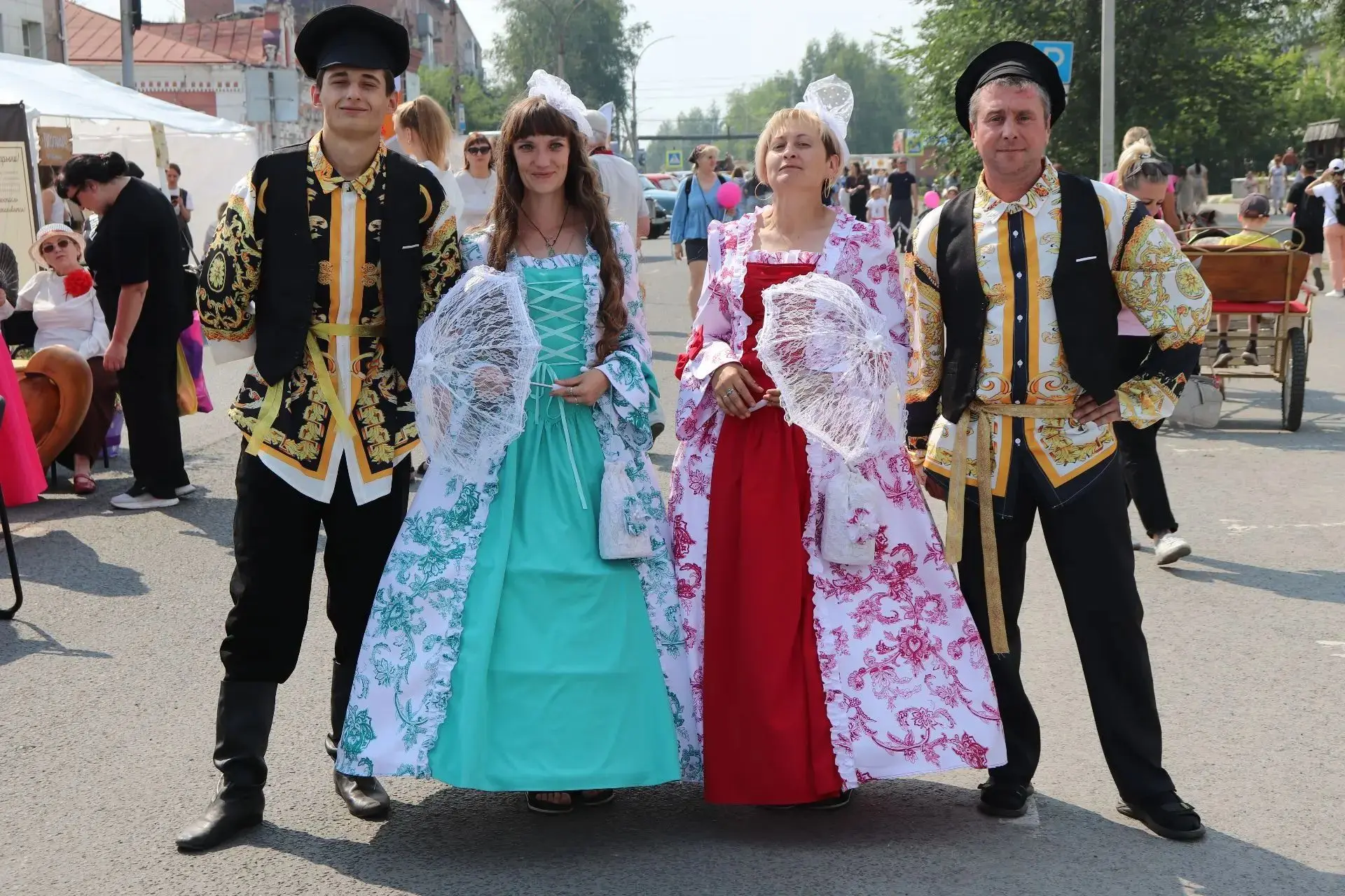 Мы перенеслись в эпоху купцов! 🕰️