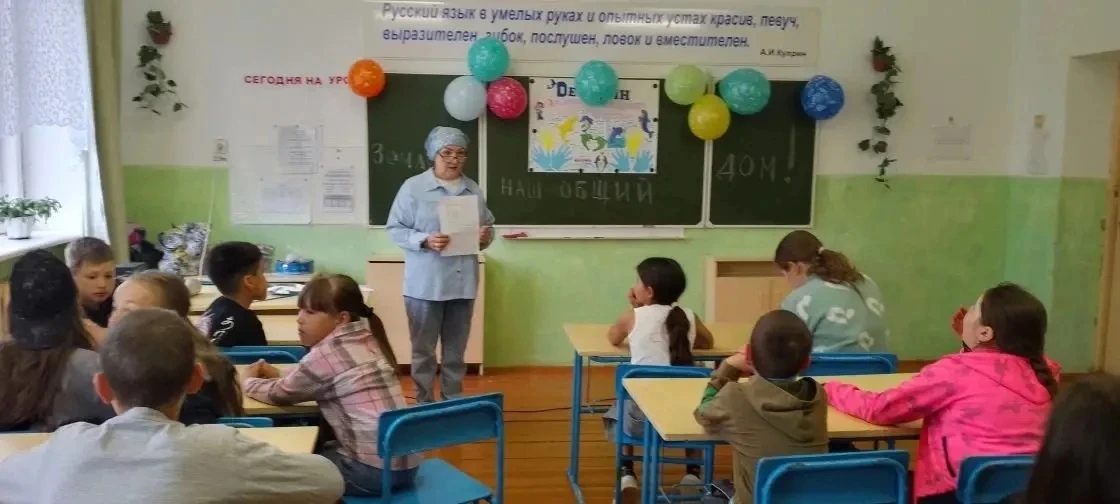 Сегодняшний день в нашем лагере был посвящен очень важной теме — экологии! 🌱 Мы провел...
