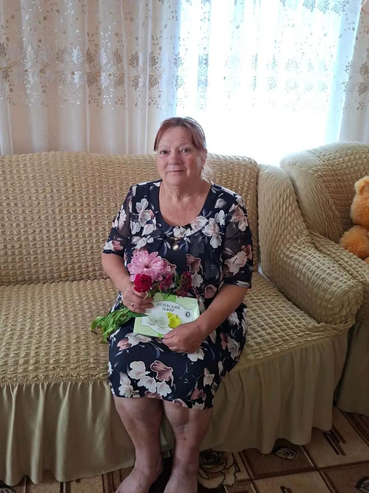 ✨ Поздравляем с юбилеем Минакову Веру Дмитриевну — получателя социальных услуг в форме социального о