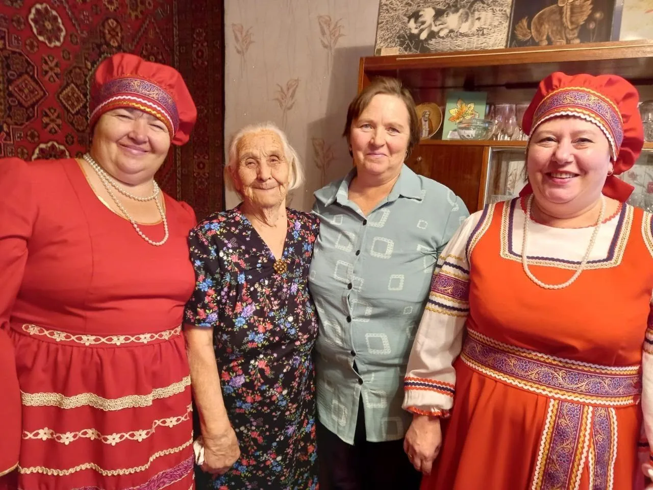 ❤️Приближается один из самых трогательных праздников, наполненных уважением и благодарн...