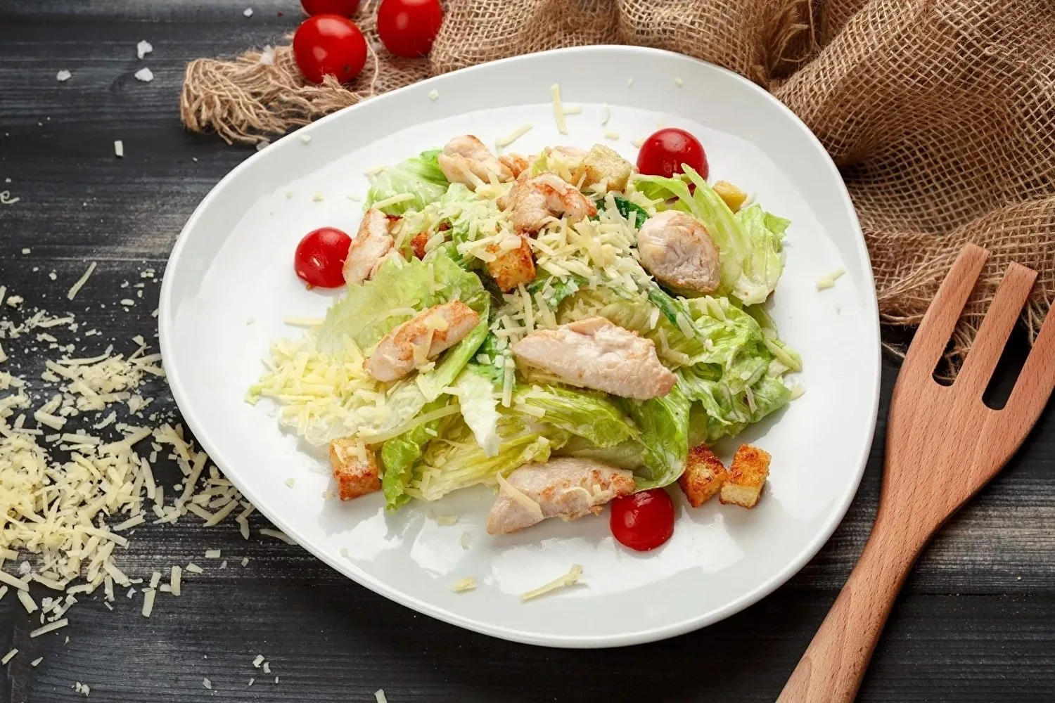 🥗 Замечали, что во многих обедах сначала идет салат? И это не случайность.