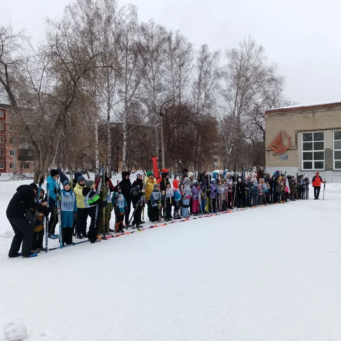 12 марта прошел этап проекта "Папа,мама,я - спортивная семья. Мы готовы к ГТО!" - лыжны...