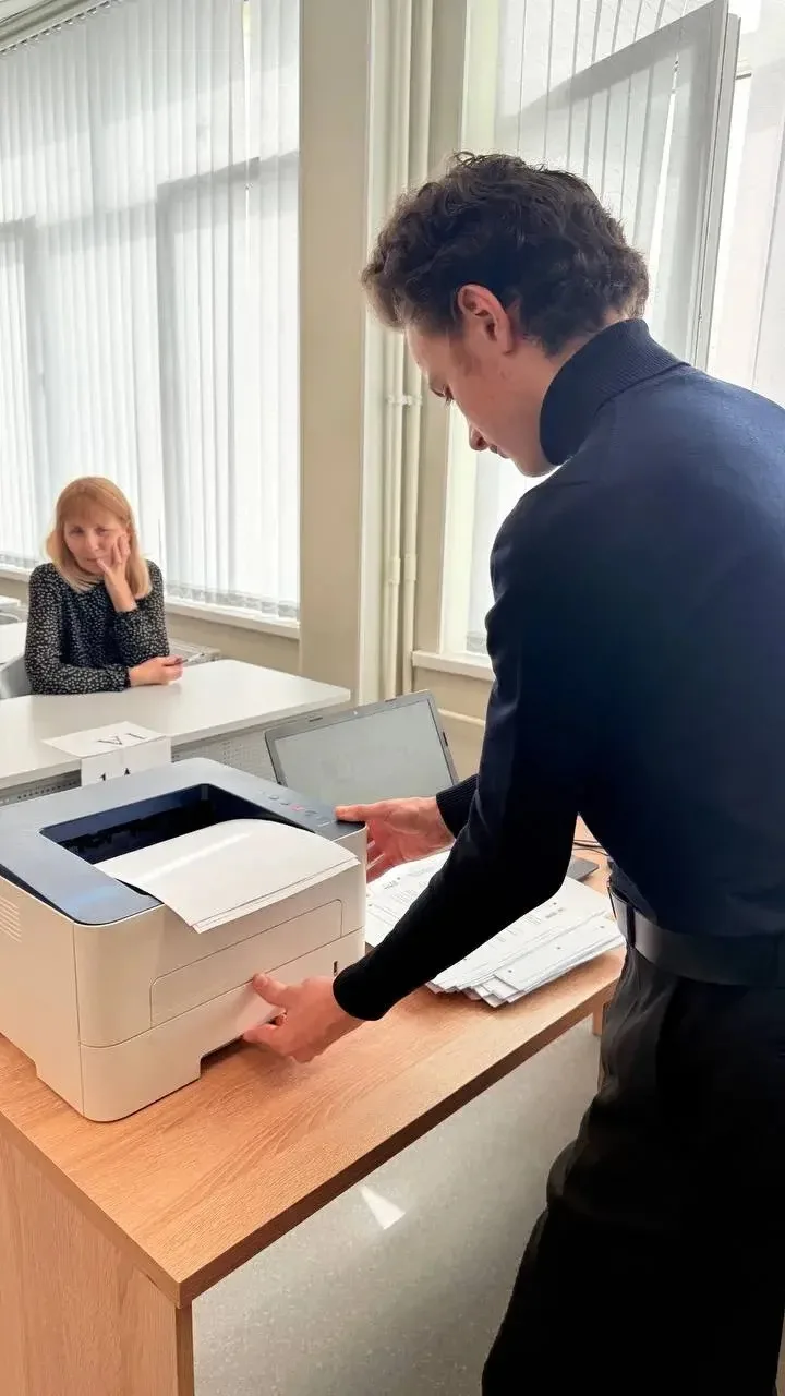 Сегодня наша школа открыла свои двери для родителей, желающих пройти пробный ЕГЭи ОГЭ. Это был не пр
