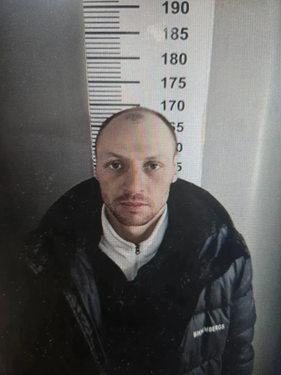 В Улан-Удэ разыскивается мужчина из реабилитационного центра Иркутска

Виктор Ланин, 1988 года рожде