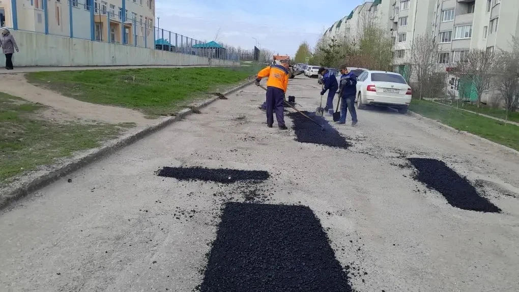 🚧 Продолжаются работы по текущему ремонту дорожного полотна  📍Мероприятия проводились     по адресу: