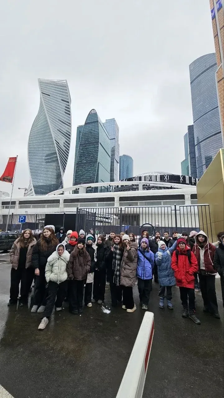 26 февраля обучающиеся с классными руководителями Дубиковой Т.А., Кирилловой И Е., Корн...