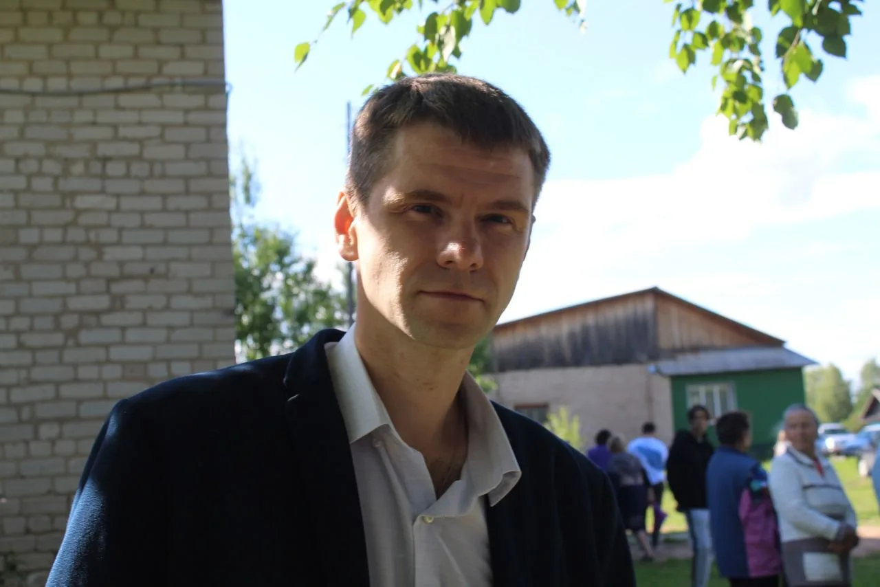 О ТЕХ, КТО УЖЕ НЕ ПРИДЁТ НИКОГДА, ПОМНИТЕ!

Сегодня - день памяти нашего земляка ВСЕВОЛОДА АНАТОЛЬЕВ