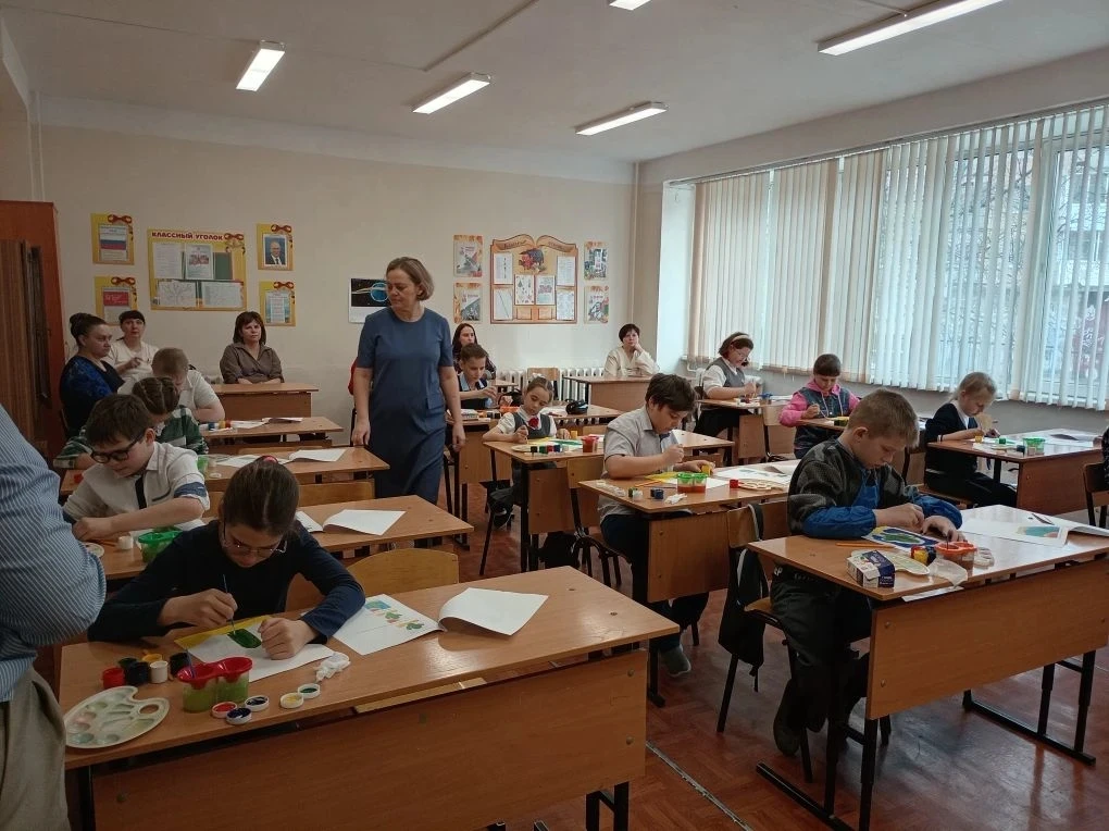 🔹 Наши звёздочки на «Абилимпиксе»: гордость за команду 12-й школы! 10 апреля 2026 года команда наших