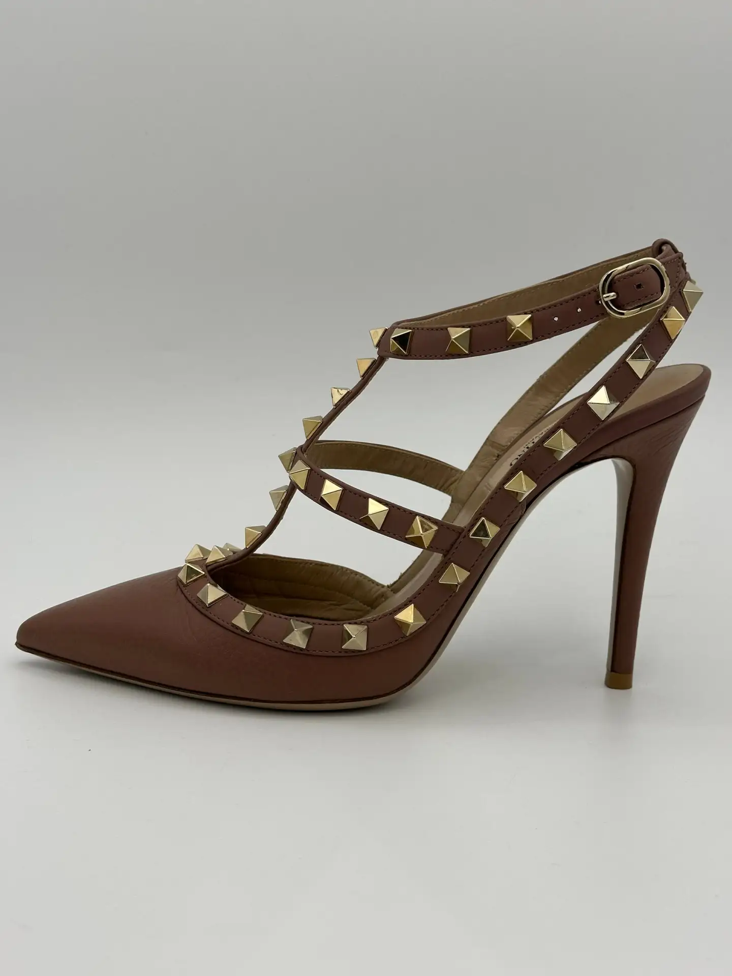 VALENTINO