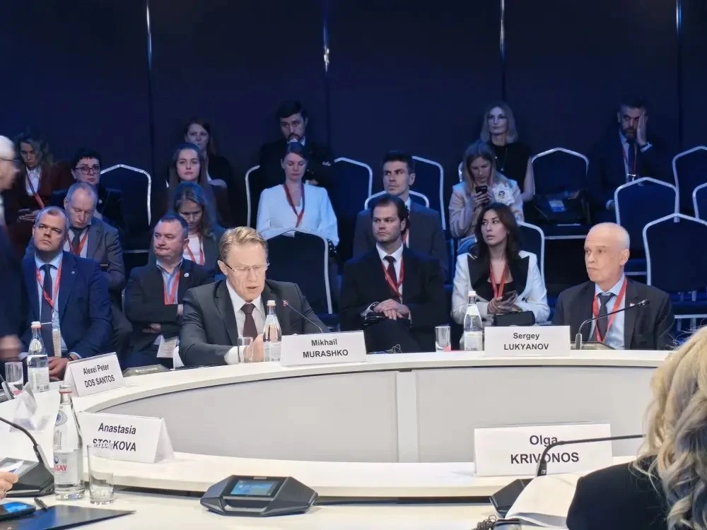 💬 Михаил Мурашко: Увеличение продолжительности здоровой жизни тесно связано с экономич...