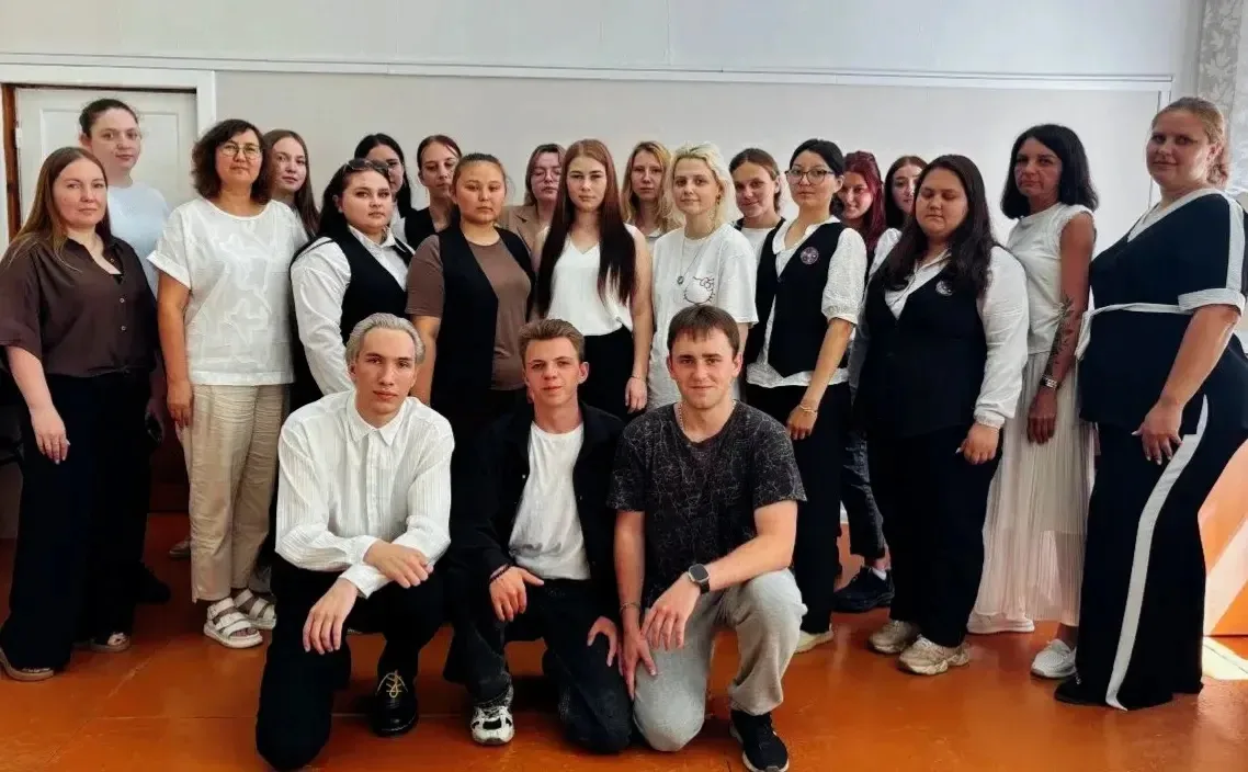 Сгодня в 34‑й группе по специальности 38.01.04 «Коммерция (по отраслям)» прошёл очередной этап госуд