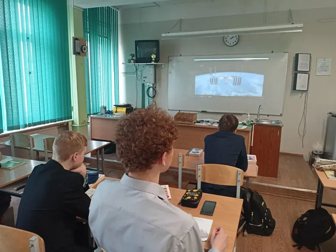 🚀 НЕДЕЛЯ МАТЕМАТИКИ И ЕСТЕСТВЕННЫХ НАУК: ДЕНЬ ФИЗИКИ 🧪                                              