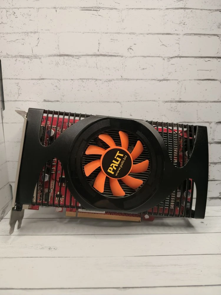 Фото