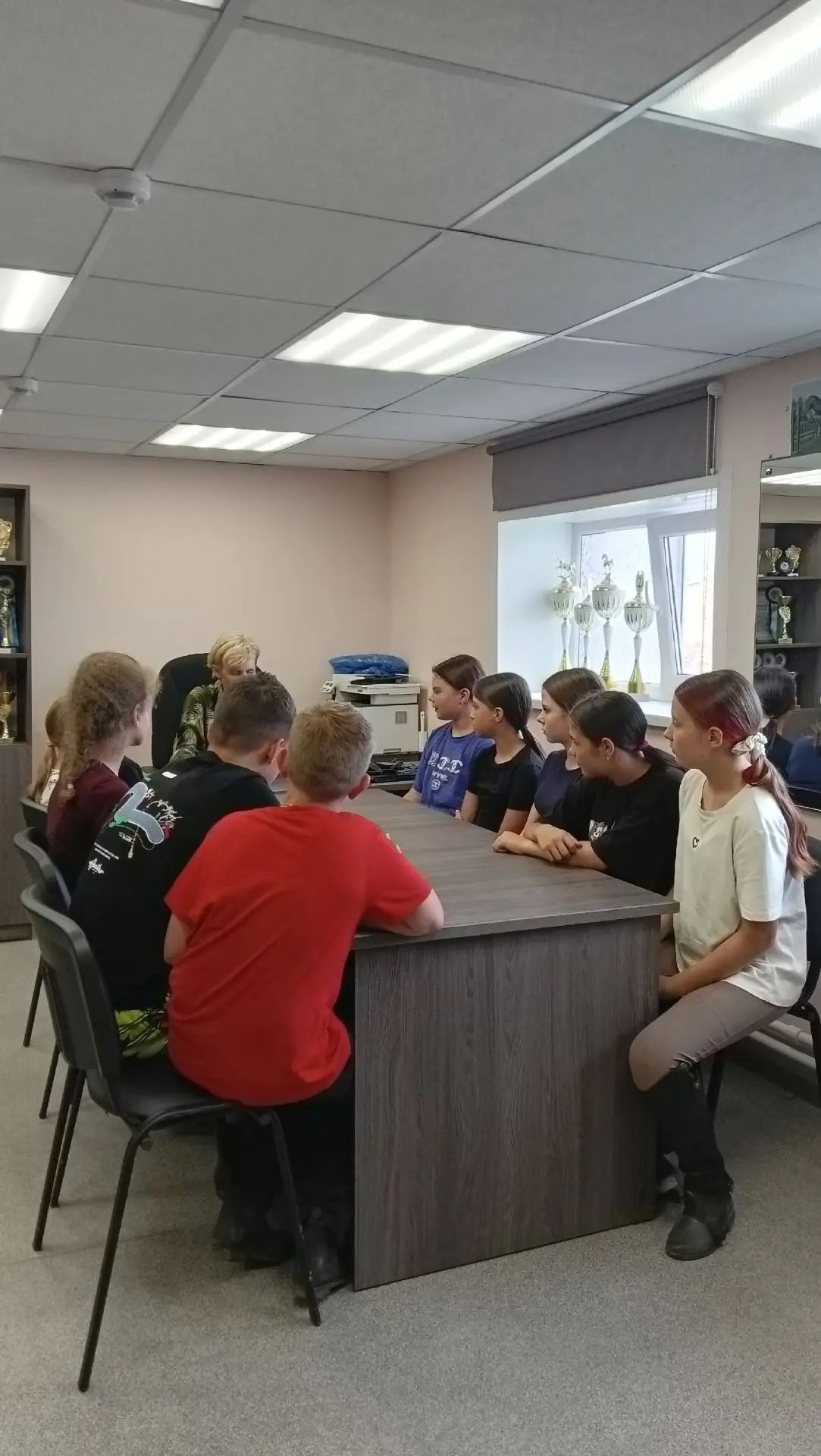 В нашей школе регулярно проводятся занятия по правилам дорожного движения. Обучение дет...