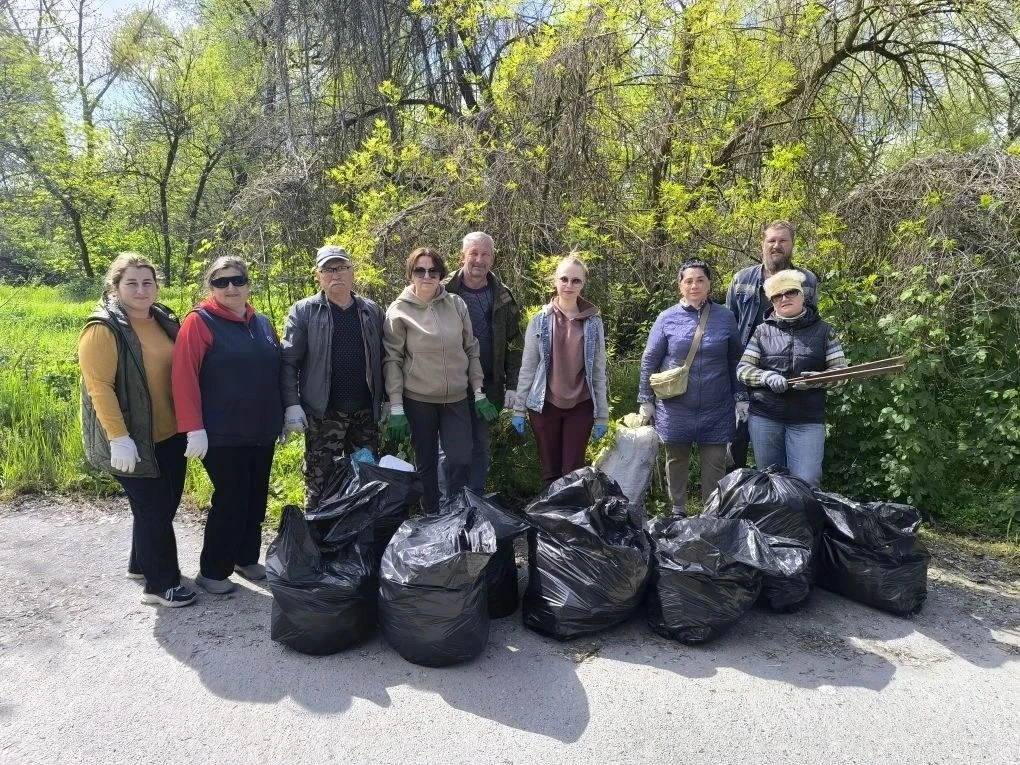 Сегодня 29.04.2026 года сотрудники местной администрации сельского поселения Учебное, Д...