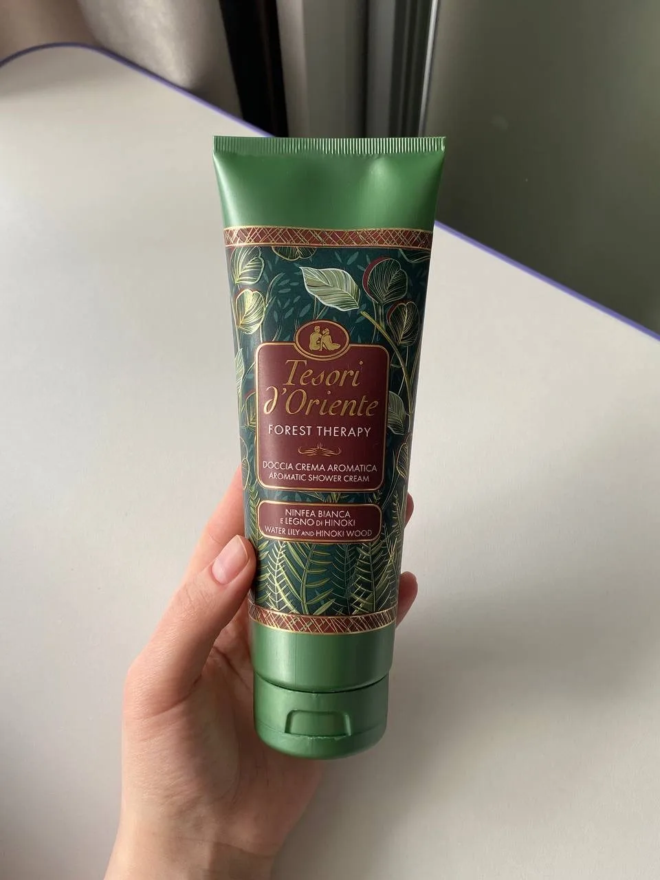 Из последних покупок 🛒  • Взяла этот гель для душа писали, что аромат унисекс, но он для меня показа