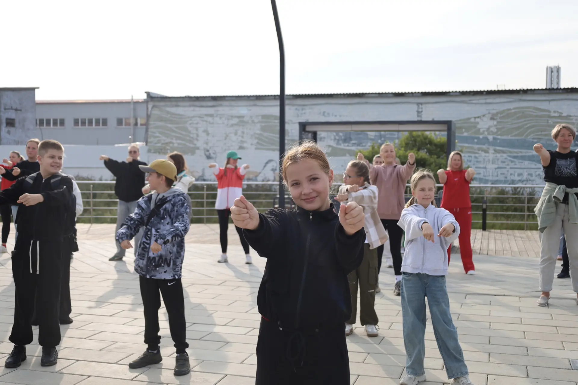 Зарядкой с Чемпионами отметили День города в Корсакове!  Календарное лето закончилось, ...