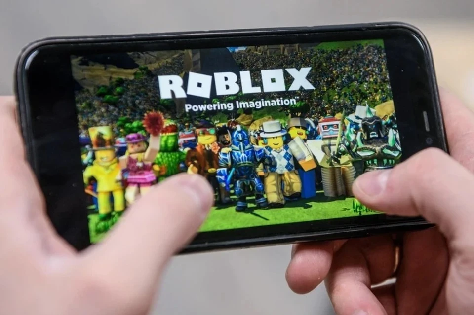 🎉 Подарок к каникулам: Roblox снова работает в России

Отличная новость для всех школьников (и их р