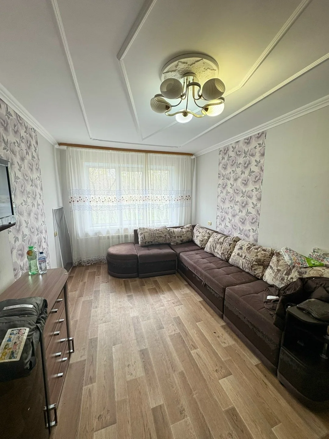 Продается большая светлая трешка Западная 17,1 этаж