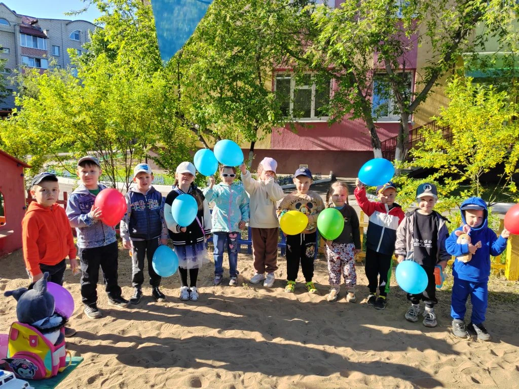 Аппликация ко Дню защиты детей